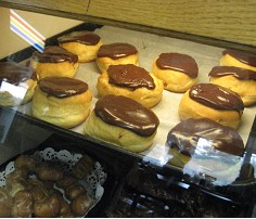 Bakery sells doughnuts injected with liquor